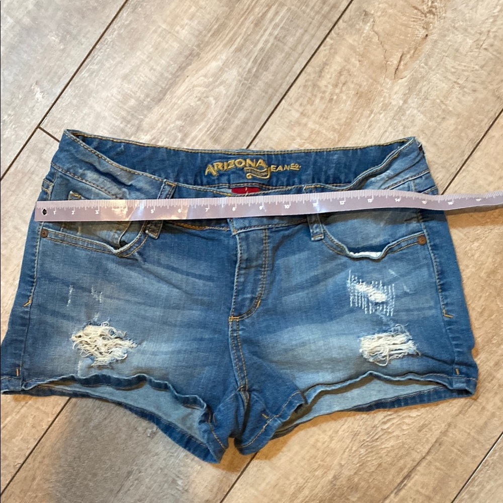 Arizona Jean Company Juniors Blue Denim Shorts